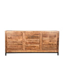 Buffet en bois brut avec piètement en métal noir.