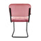 Magnifique chaise qui combine le style rétro et le style industriel.