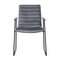 Set de 2 chaises en velours gris, en métal et aux accoudoirs en bois.