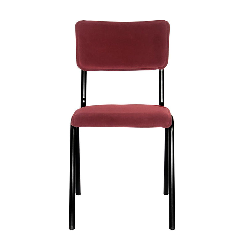 Les chaises Ducobu en métal et en velours, le somptueux mélange entre douceur et robustesse.
