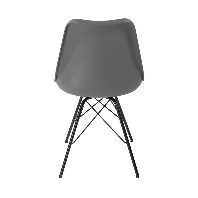 Les chaises design Eiffel s'adaptent à tous les styles de déco et d'intérieurs.