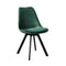 Sublimez votre intérieur avec ce lot de deux chaises en velours vert foncé.