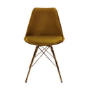 Le set de deux chaises en velours doré pour un intérieur au style Art déco.