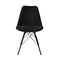 Le set de deux chaise Tower au cadre noir par Bisous design pour apporter élégance et luxe à votre pièce.