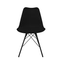 Le set de 2 chaises noires en simili cuir Eiffel , assise et dossier confortables.