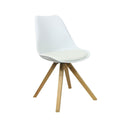 Le set de deux chaise Calyx par Bisous design style scandinave.