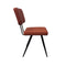 Set de 2 chaises en cuir rouge pour accompagner votre table à manger.
