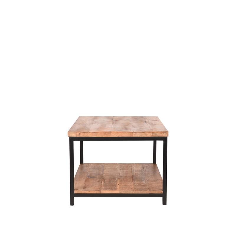 Table basse industrielle de forme rectangulaire.